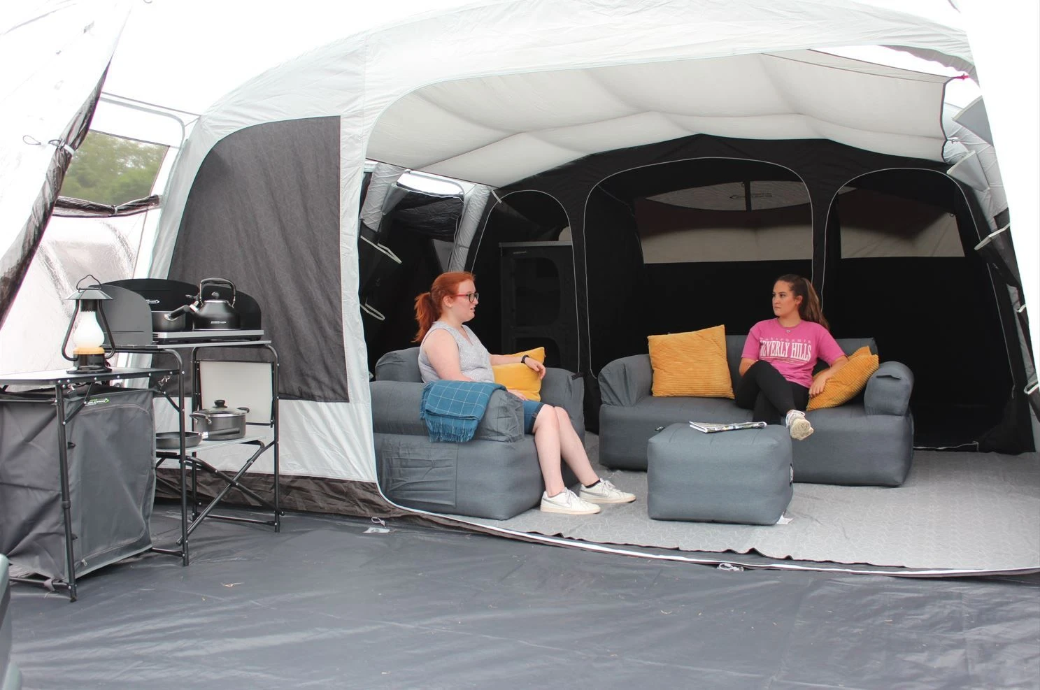 Outdoor Revolution Airedale 7.0SE Air Tent (2023) Including Footprint & Lounge Liner 5 Outdoor Revolution Airedale 7.0SE Air Tent (2023) Including Footprint & Lounge Liner - Image 5