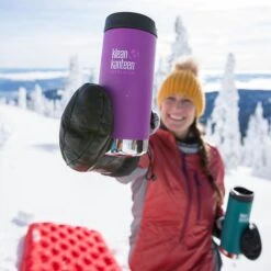Klean Kanteen Insulated TK Wide With Café Cap 355ml - Brushed Steel -Camping Sales Store K12TKWPCC BB LS snow closeup lifestyle ea727c90 b1ca 45dc 9b96 204fdd194360