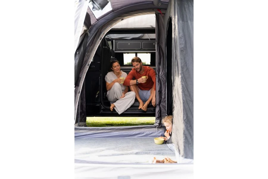 Vango Kela Pro Air Low Drive Away Awning 5 Vango Kela Pro Air Low Drive Away Awning - Image 5